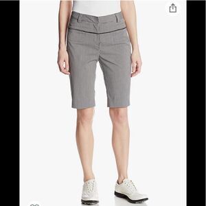 EUC SPORT HALEY SIZE 8 BERMUDA NAVY BLUE GOLF/TRAVEL/ATHLEISURE SHORTS
